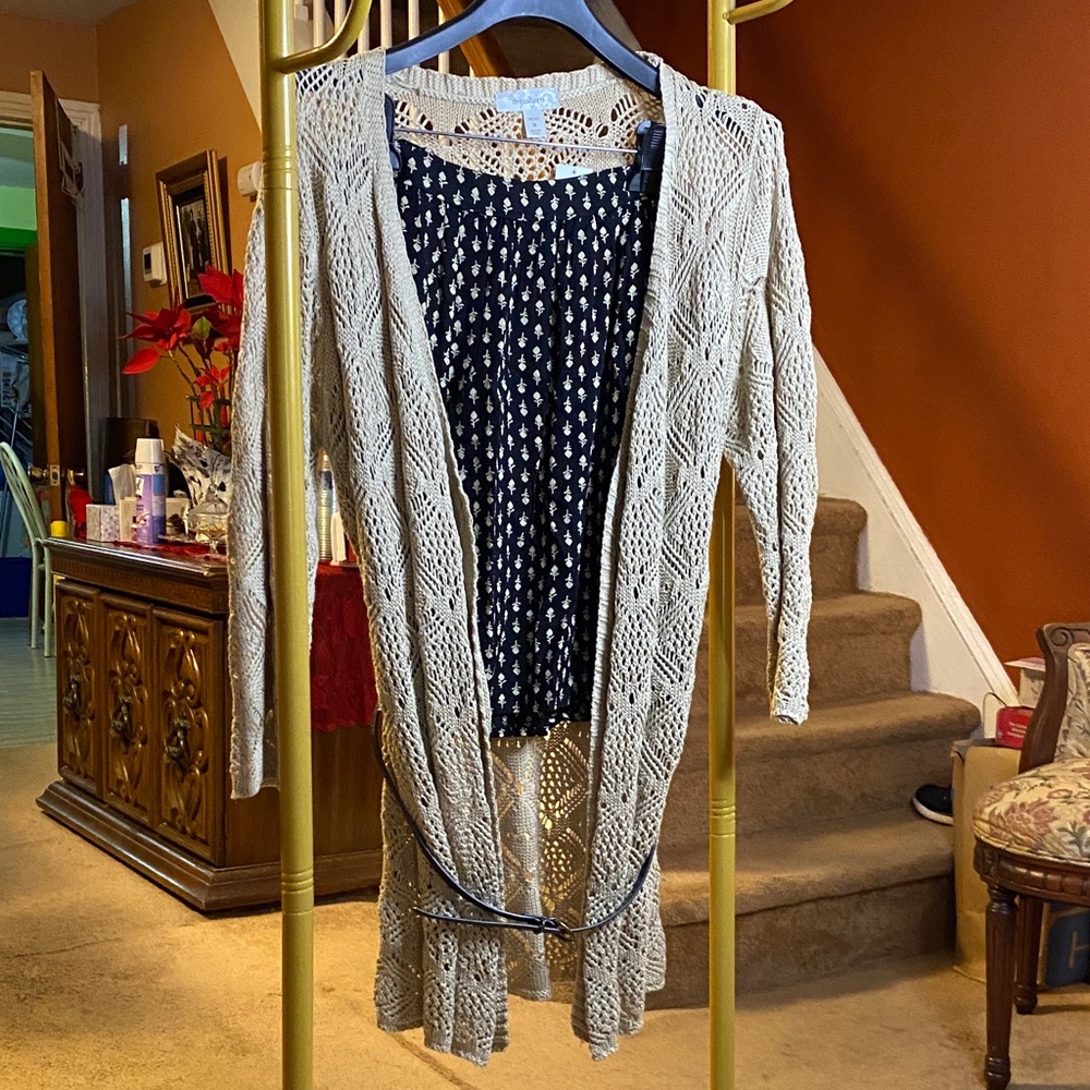 Dress barn Elegant Cream Open-Knit Women's Sweater